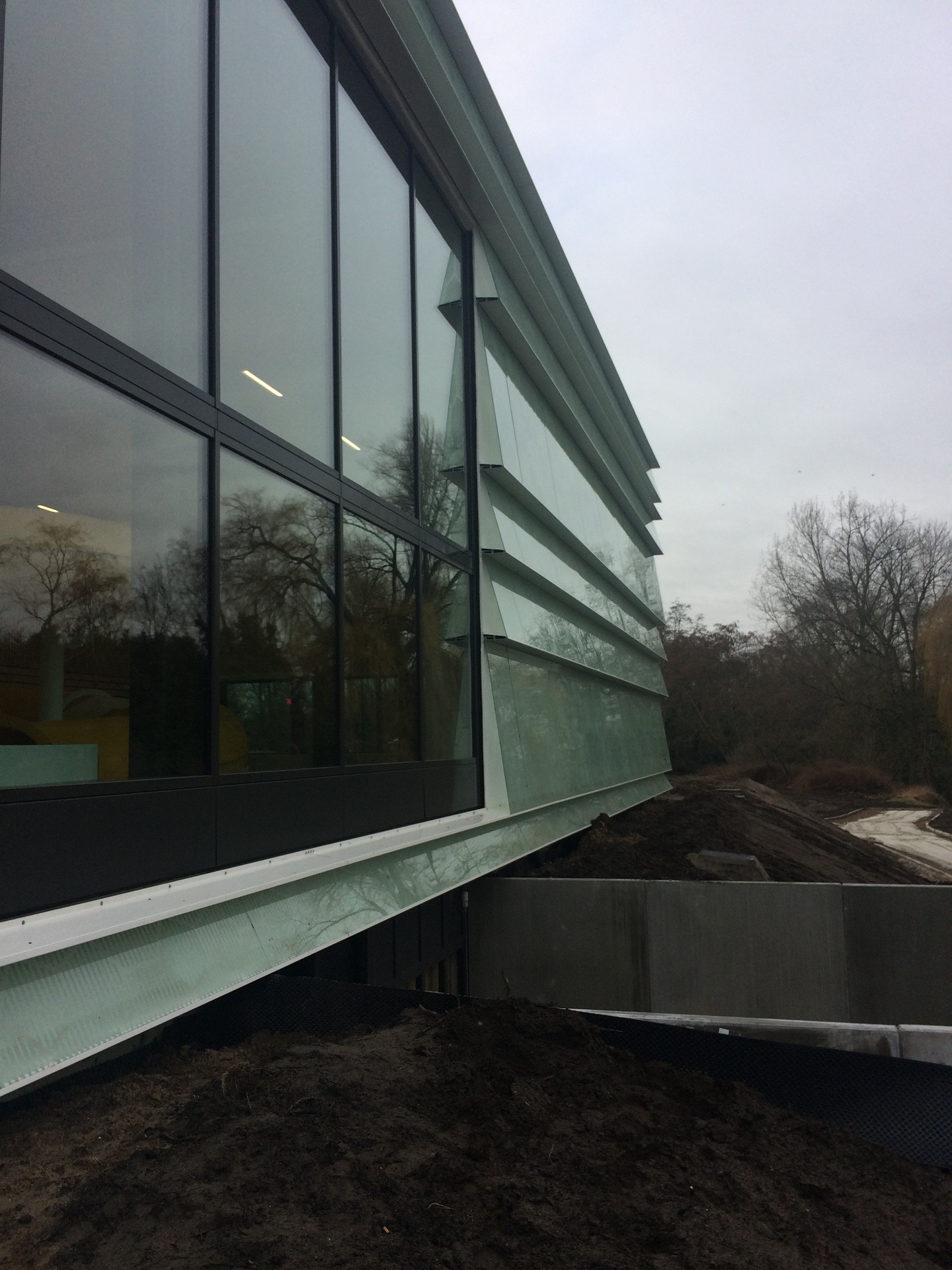 Werk in Uitvoering-Nieuwbouw-Zwembad-Gevelbekleding