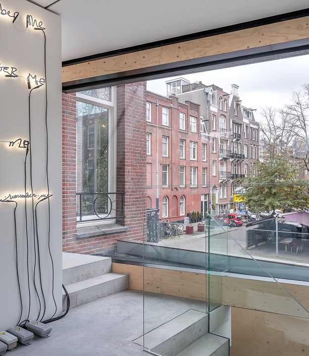 Volglazen puien en deuren-Kantoorruimte-Transparant-Interieur