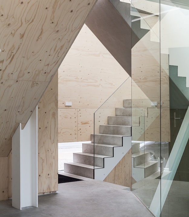 Amsterdam-Deuren-Kozijnen-Interieur-Glas