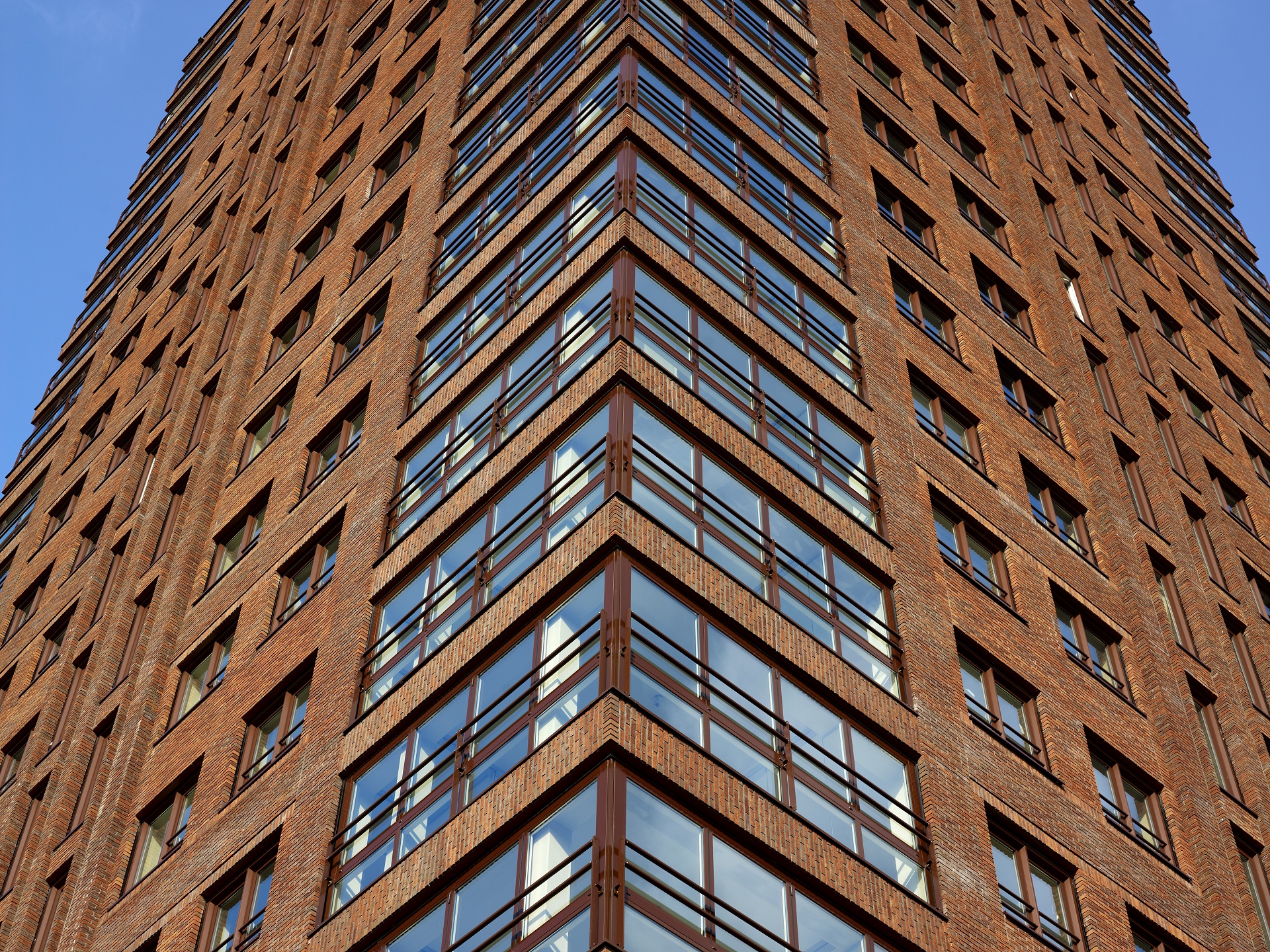 Boulevard Enschede-Mviewplus-Transparante pui