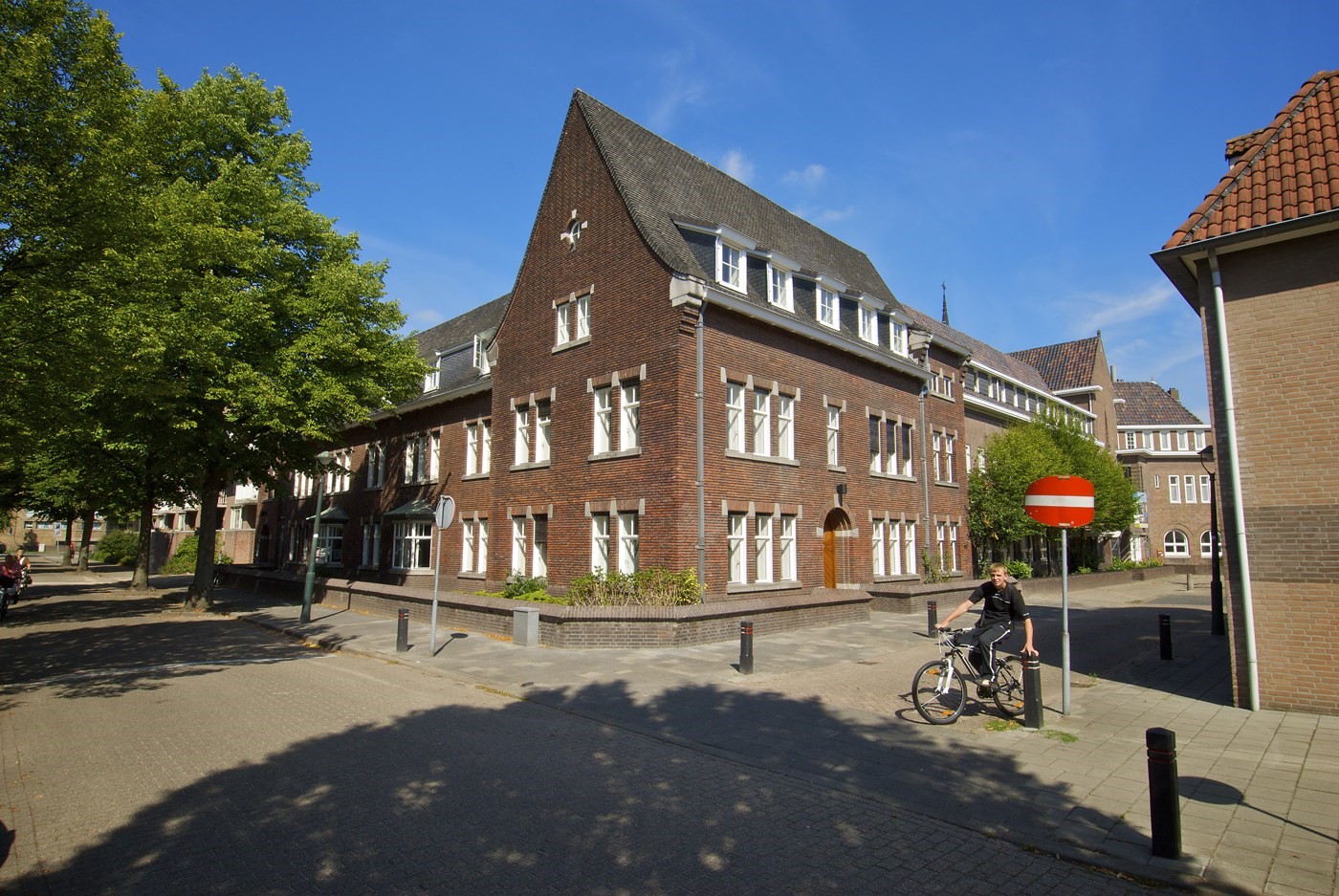 Voorzetramen Nemiusklooster S Hertogenbosch 8